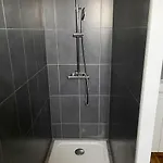 Dans Ferme En Renovation 아파트 Touille