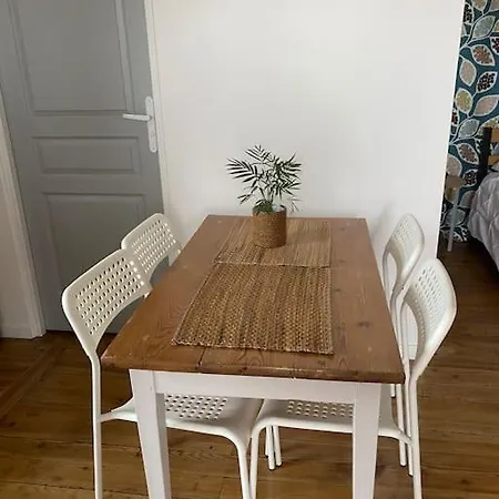 아파트 Dans Ferme En Renovation *